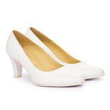 Pantofi dama toc gros din piele naturala alba 2062
